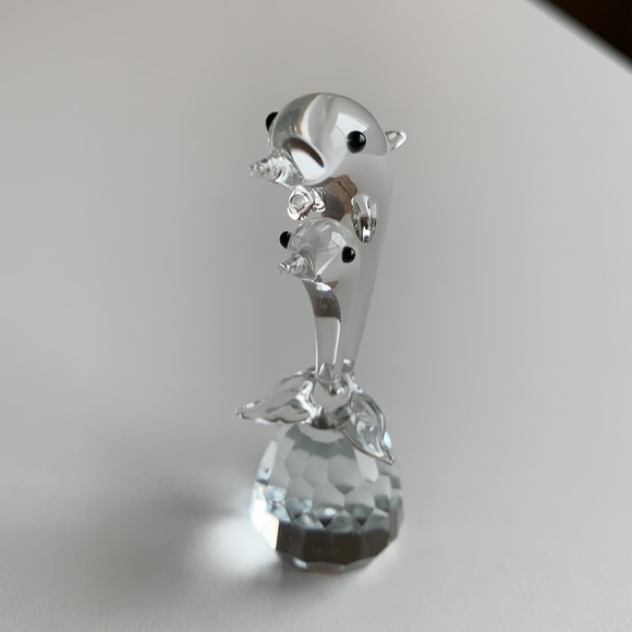 NIB Versailles Collection Crystal Jumping Dolphins Figurine - Picture 3 of 5